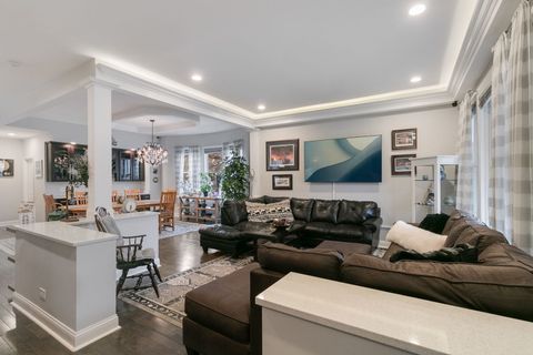 Tiny photo for 3239 Wesley Avenue, Berwyn, IL 60402 (MLS # 12586073)