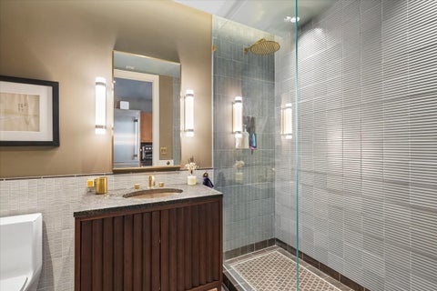 Tiny photo for 401 N Wabash Avenue #38B, Chicago, IL 60611 (MLS # 12761802)