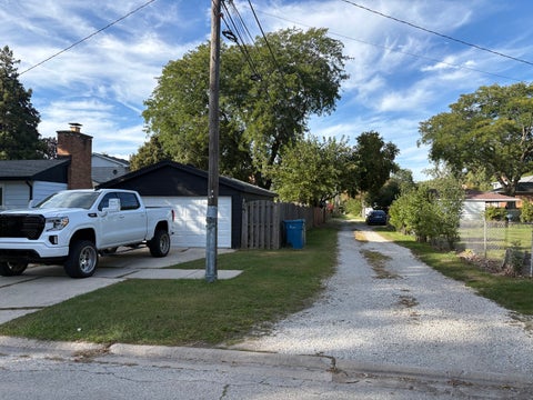 Tiny photo for 10159 S Kolin Avenue, Oak Lawn, IL 60453 (MLS # 12773946)
