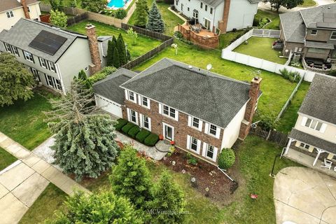 Tiny photo for 3835 Huntington Boulevard, Hoffman Estates, IL 60192 (MLS # 12438788)