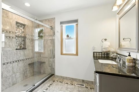 Tiny photo for 3835 Huntington Boulevard, Hoffman Estates, IL 60192 (MLS # 12438788)