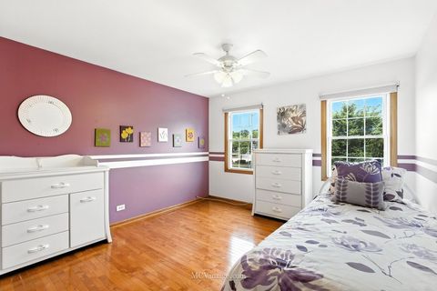 Tiny photo for 3835 Huntington Boulevard, Hoffman Estates, IL 60192 (MLS # 12438788)
