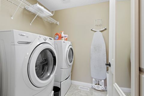 Tiny photo for 5706 Castlewood Drive #0, Bettendorf, IA 52722 (MLS # 12614355)