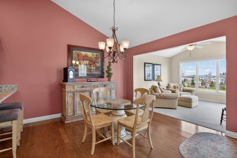 Tiny photo for 5706 Castlewood Drive #0, Bettendorf, IA 52722 (MLS # 12614355)