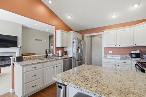 Tiny photo for 5706 Castlewood Drive #0, Bettendorf, IA 52722 (MLS # 12614355)