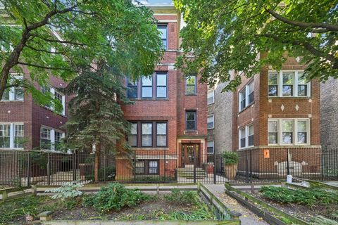 1523 W Ardmore Avenue Chicago IL 60660