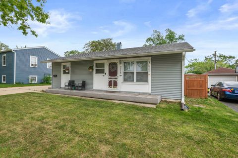 215 Cypress Drive Streamwood IL 60107