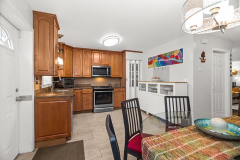 Tiny photo for 1811 Lyons Street, Evanston, IL 60201 (MLS # 12524336)