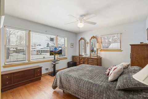 Tiny photo for 10551 Essex Street, Westchester, IL 60154 (MLS # 12519021)