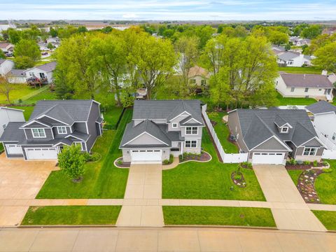 Tiny photo for 2902 Steppe Lane, Bloomington, IL 61705 (MLS # 12629196)