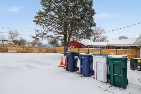 Tiny photo for 9804 S Maplewood Avenue, Evergreen Park, IL 60805 (MLS # 12595733)