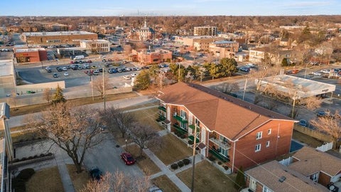 Tiny photo for 9605 S Komensky Avenue #202, Oak Lawn, IL 60453 (MLS # 12769947)