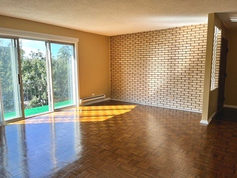 Tiny photo for 9605 S Komensky Avenue #202, Oak Lawn, IL 60453 (MLS # 12769947)