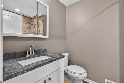 Tiny photo for 15776 W Woodbine Circle, Vernon Hills, IL 60061 (MLS # 12728262)