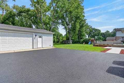 Tiny photo for 15776 W Woodbine Circle, Vernon Hills, IL 60061 (MLS # 12728262)