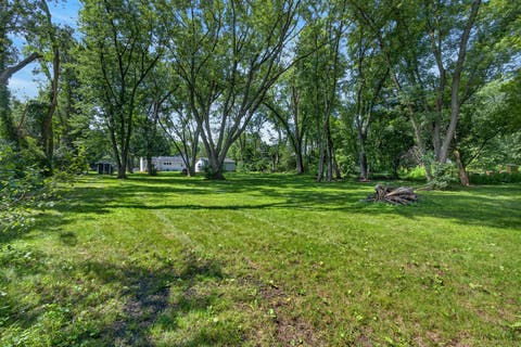 Tiny photo for 15776 W Woodbine Circle, Vernon Hills, IL 60061 (MLS # 12728262)