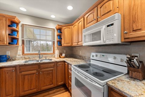 Tiny photo for 1718 Tin Cup Road, Mahomet, IL 61853 (MLS # 12590575)