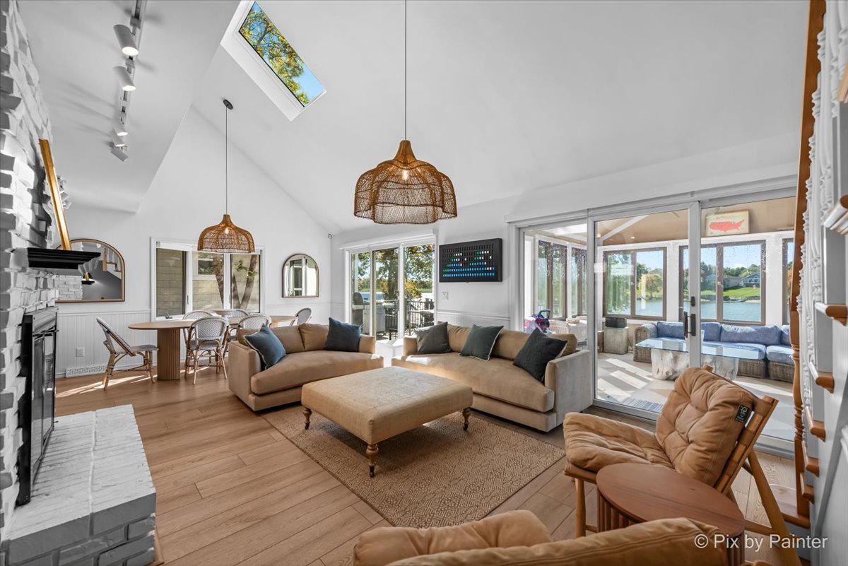 1293 Lake Holiday Drive