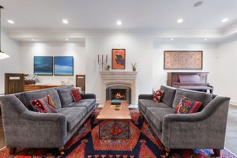 Tiny photo for 41 E Elm Street, Chicago, IL 60611 (MLS # 12594503)