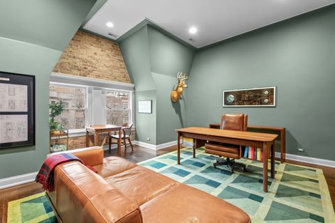 Tiny photo for 41 E Elm Street, Chicago, IL 60611 (MLS # 12594503)