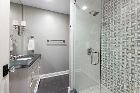 Tiny photo for 41 E Elm Street, Chicago, IL 60611 (MLS # 12594503)