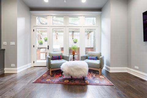 Tiny photo for 41 E Elm Street, Chicago, IL 60611 (MLS # 12594503)