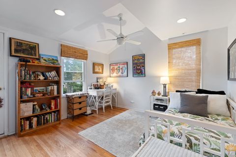 Tiny photo for 6709 N Ramona Avenue, Lincolnwood, IL 60712 (MLS # 12400232)