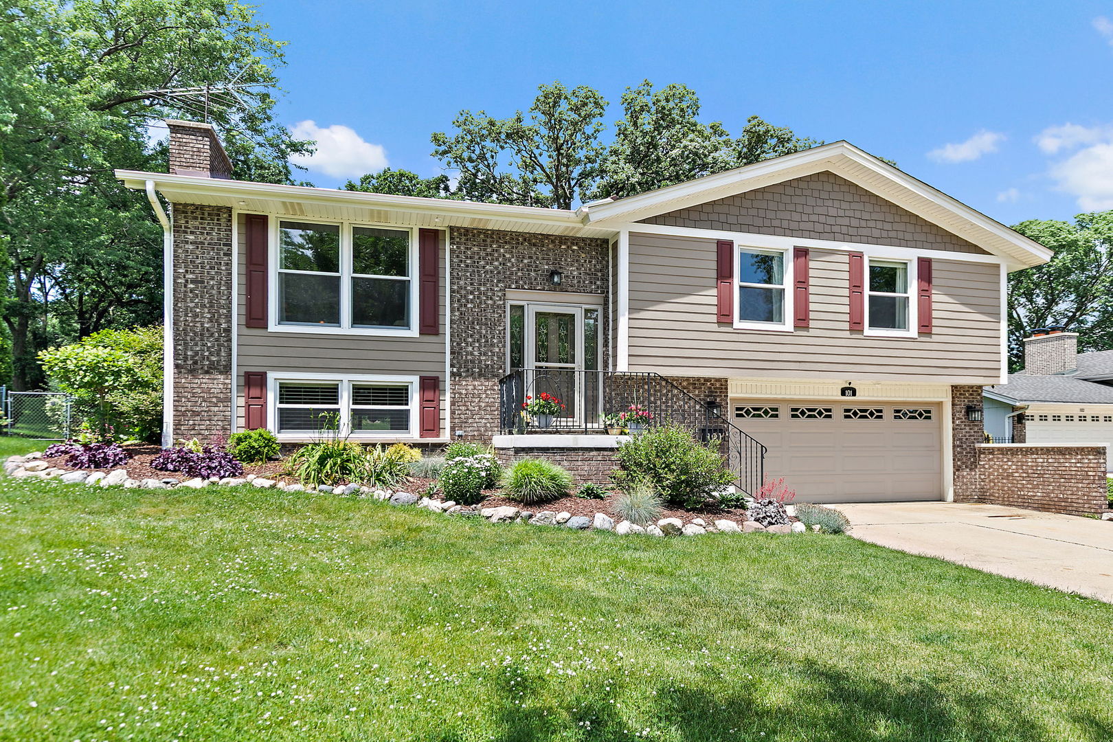 101 S Cedarcrest Drive