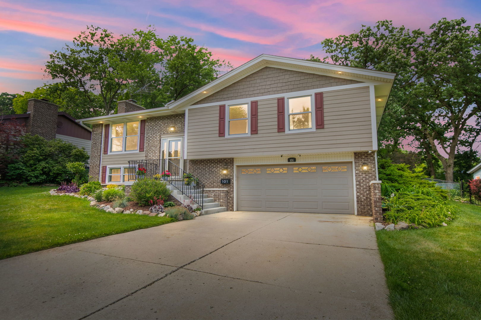 101 S Cedarcrest Drive