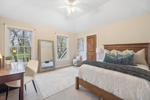 Tiny photo for 504 Pin Oak Court, St. Charles, IL 60174 (MLS # 12617427)
