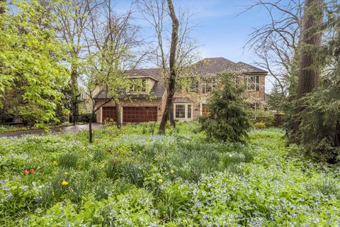 Tiny photo for 504 Pin Oak Court, St. Charles, IL 60174 (MLS # 12617427)