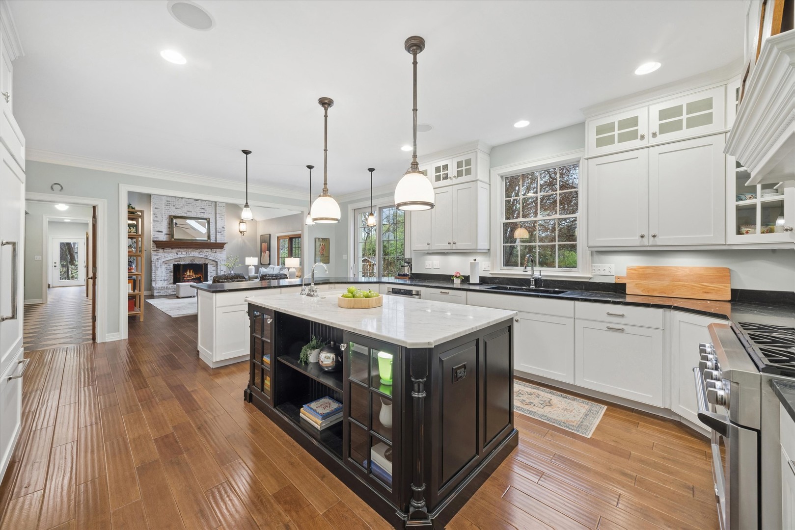 504 Pin Oak Court