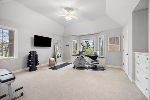 Tiny photo for 504 Pin Oak Court, St. Charles, IL 60174 (MLS # 12617427)