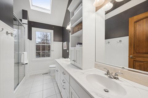 Tiny photo for 504 Pin Oak Court, St. Charles, IL 60174 (MLS # 12617427)