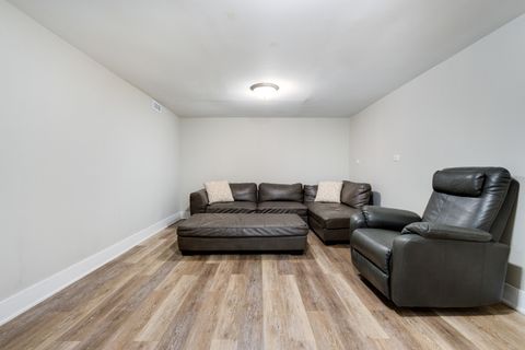 Tiny photo for 1240 N Boxwood Drive, Mount Prospect, IL 60056 (MLS # 12604479)