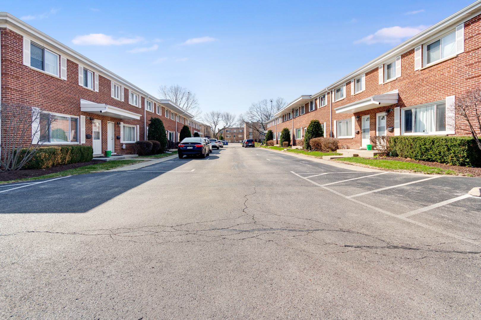 1240 N Boxwood Drive