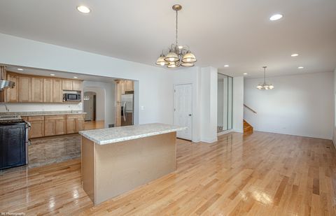 Tiny photo for Oak Lawn, IL 60453 (MLS # 12634651)