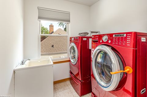 Tiny photo for Oak Lawn, IL 60453 (MLS # 12634651)