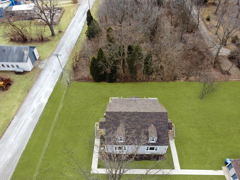 Tiny photo for 16639 W Brockman Avenue, Lincolnshire, IL 60069 (MLS # 12508749)
