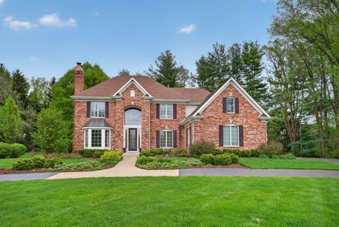 Photo of 40W310 Waterford Lane, St. Charles, IL 60175 (MLS # 12634093)