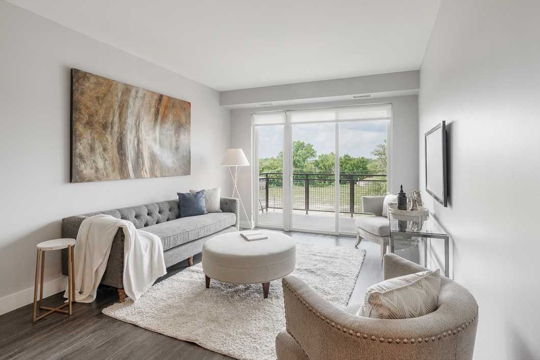 101 W Liberty Street 102