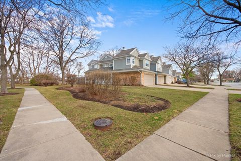 Tiny photo for 184 Woodstone Drive, Buffalo Grove, IL 60089 (MLS # 12597079)