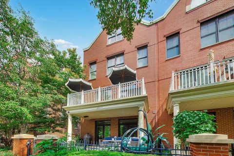Tiny photo for 1850 Admiral Court, Glenview, IL 60026 (MLS # 12673287)