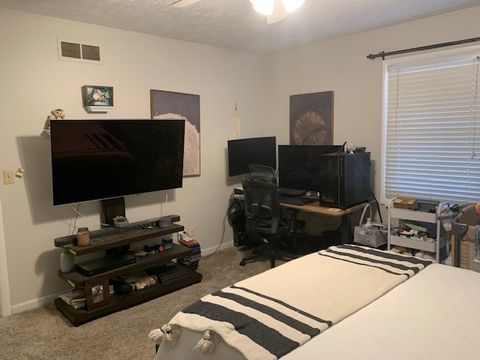 Tiny photo for 1526 N Hershey Road, Bloomington, IL 61704 (MLS # 12507168)