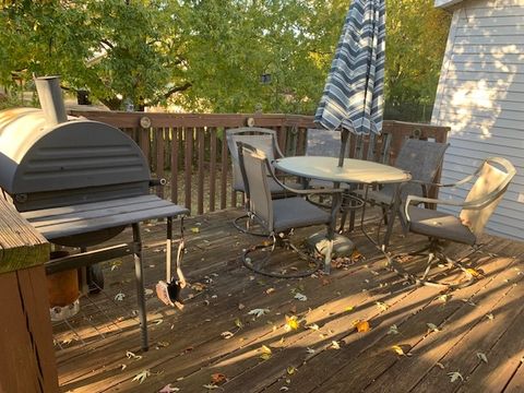 Tiny photo for 1526 N Hershey Road, Bloomington, IL 61704 (MLS # 12507168)