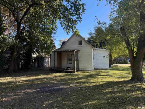 Tiny photo for 806 Rodd Street, Carterville, IL 62959 (MLS # QC4268634)
