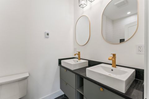 Tiny photo for 5944 N Knox Avenue, Chicago, IL 60646 (MLS # 12467231)