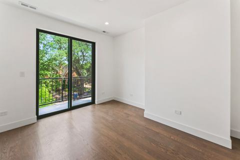 Tiny photo for 5944 N Knox Avenue, Chicago, IL 60646 (MLS # 12467231)