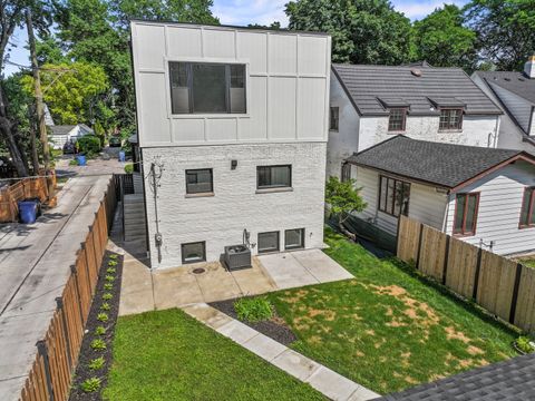Tiny photo for 5944 N Knox Avenue, Chicago, IL 60646 (MLS # 12467231)