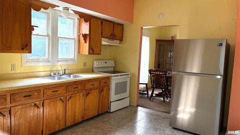 Tiny photo for 306 W PLUM Street, Percy, IL 62272 (MLS # EB458959)